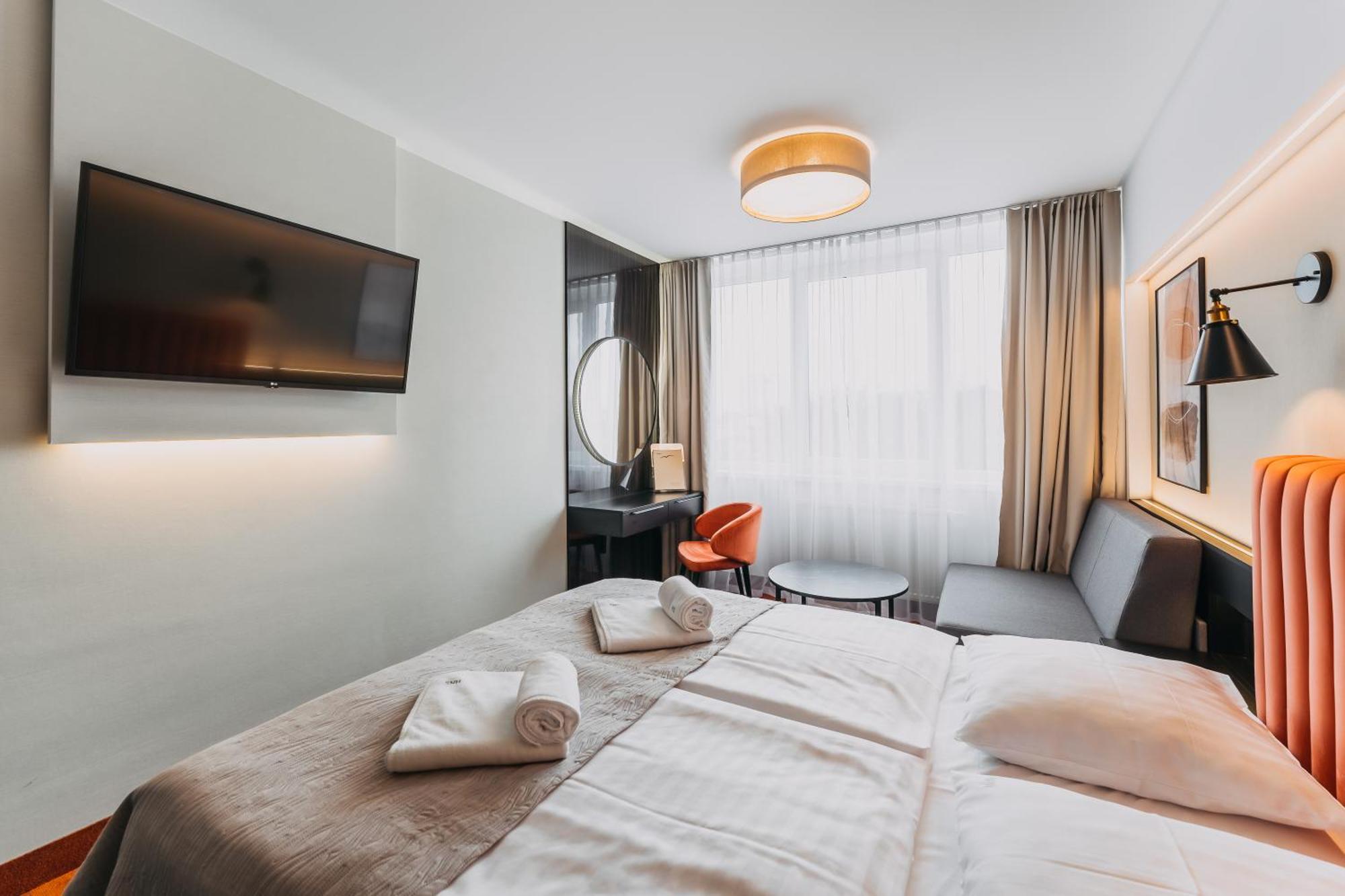 New Skanpol Hotel