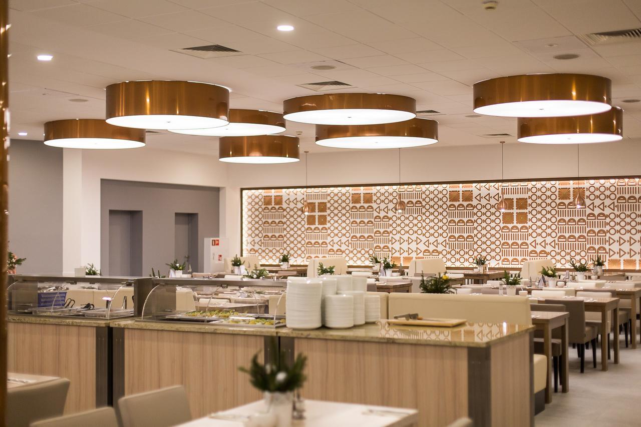 New Skanpol Hotel 3*